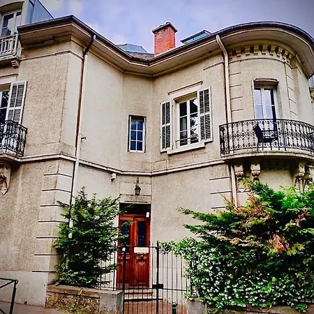 Coeur D'aix, Vue Splendide Et Cachet アパート エクスレバン