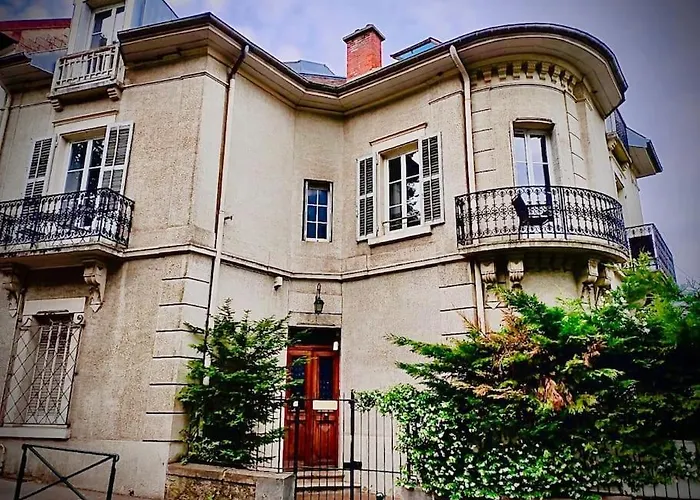 Coeur D'aix, Vue Splendide Et Cachet アパート エクスレバン