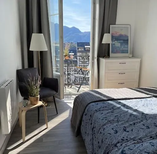 Coeur D'aix, Vue Splendide Et Cachet アパート エクスレバン